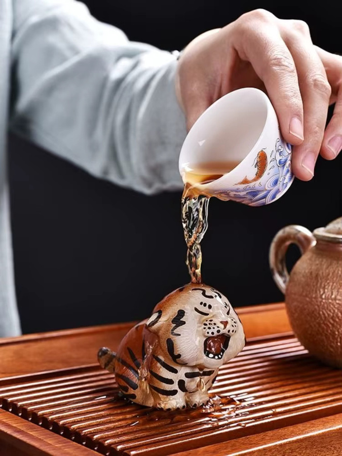 Handgefertigte Zisha-Skulptur Tiger-Tee-Haustier in Lila als Glücksbringer für dein Gongfu-Teeservice und zur Heimdekoration - Bild 6