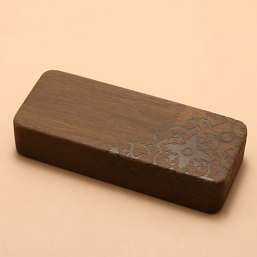 Quadratische Brillenbox von GESTLEMONTAR mit floraler Blumengravur und Spiegeloberfläche in Gelb für Unisex-Brillen - Bild 2