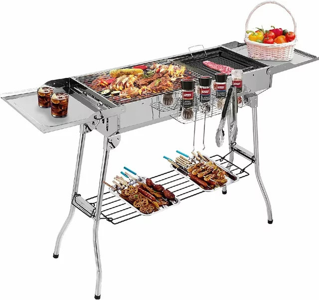 Tragbarer Holzkohlegrill aus Edelstahl in Silber mit antihaftbeschichteter Pfanne und verstellbarer Belüftung, B/T/H: 30,0 x 75,0 x 122,0 cm - Bild 1