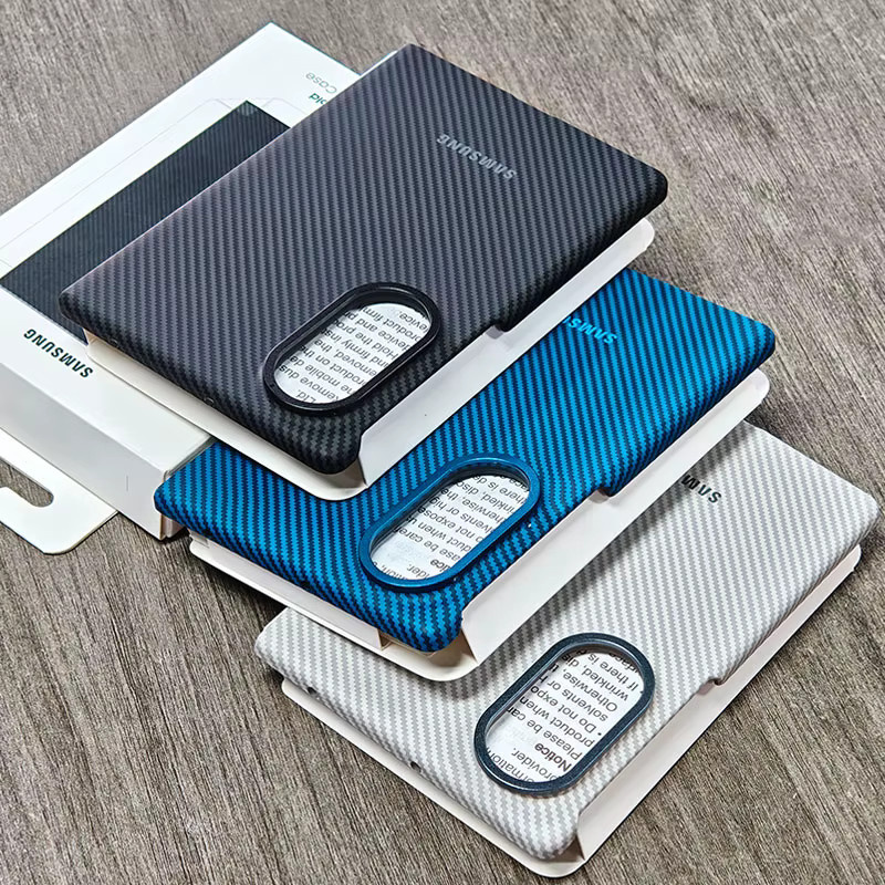 Samsung Galaxy Z Fold8 Fold 8 Ultra Magnetische Handyhülle mit Carbon-Textur Hartschale und Displayschutz in Grau - Bild 2