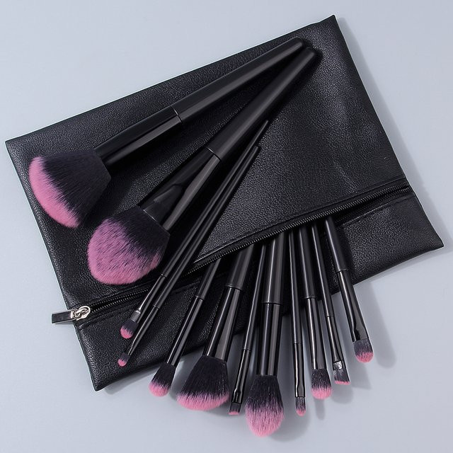 KOSSHOW Make-up-Pinsel-Set mit Schwamm und Aufbewahrungstasche, Unisex - Bild 1