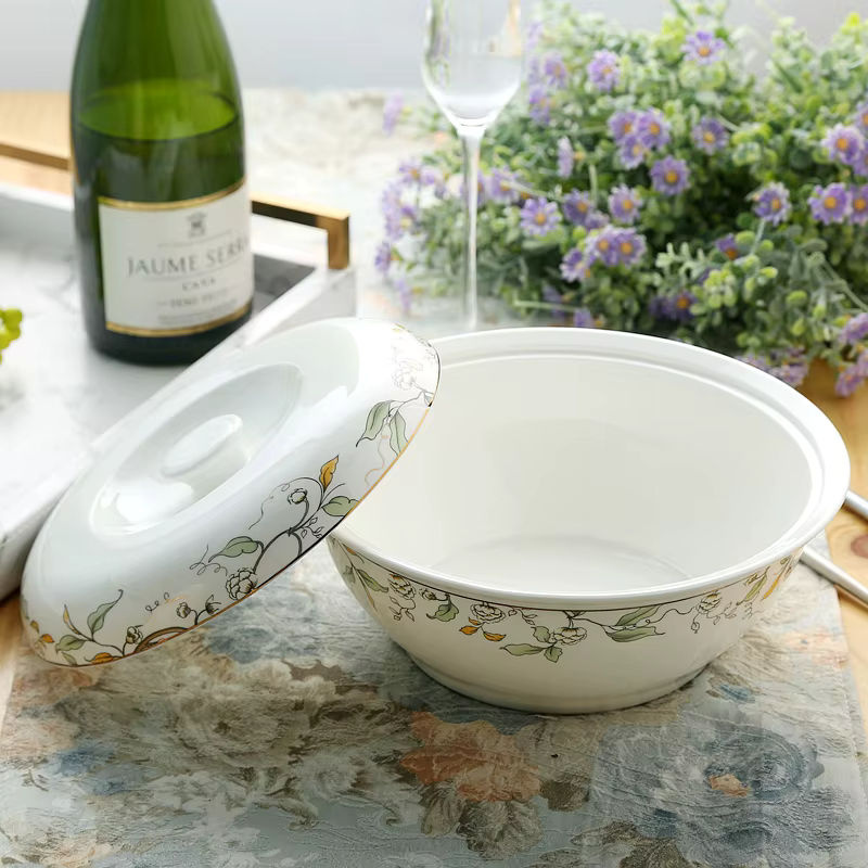 Japanische Suppenschale aus Bone China mit Deckel, weiß und gold mit floralem Wellen- und Blattmuster, Durchmesser: 22,9 cm - Bild 4