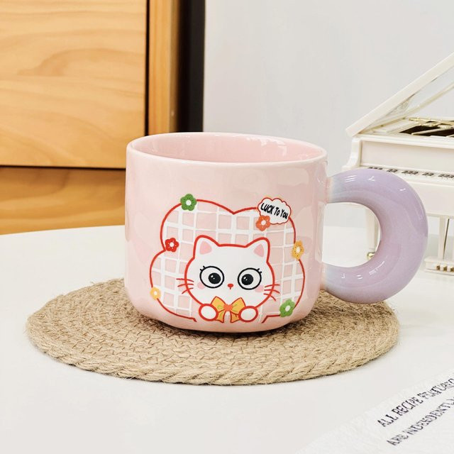 Keramiktasse mit Katzen-Cartoon und Deckel sowie Löffel-Set von Yiran Furniture in Pink, 450 ml - Bild 1