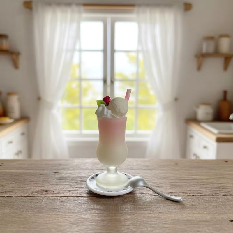 YEGBONG Miniatur-Puppenhaus-Lebensmittel, Erdbeer-Milchshake Eiscreme-Getränkebecher Modellspielzeug, 1-teiliges Set - Bild 2