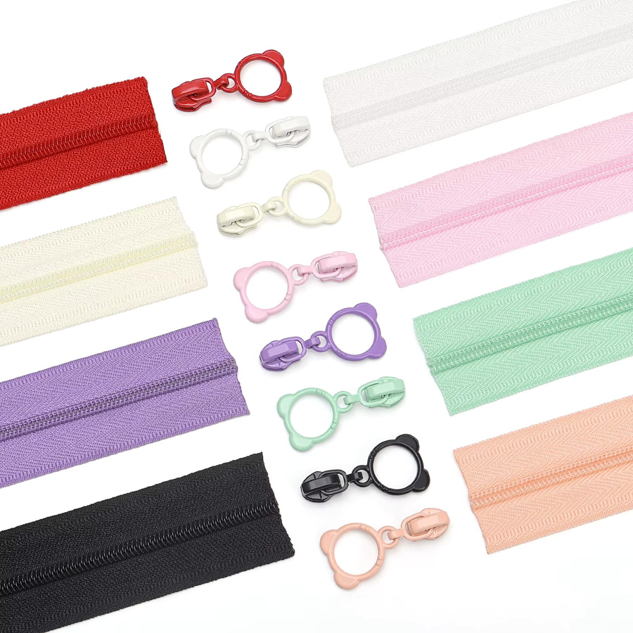 Changsons Set aus 3 Nylon-Reißverschlüssen und 10 Reißverschlussziehern mit Bärenkopf-Motiv in Multicolour, Länge: 4,57 m - Bild 2