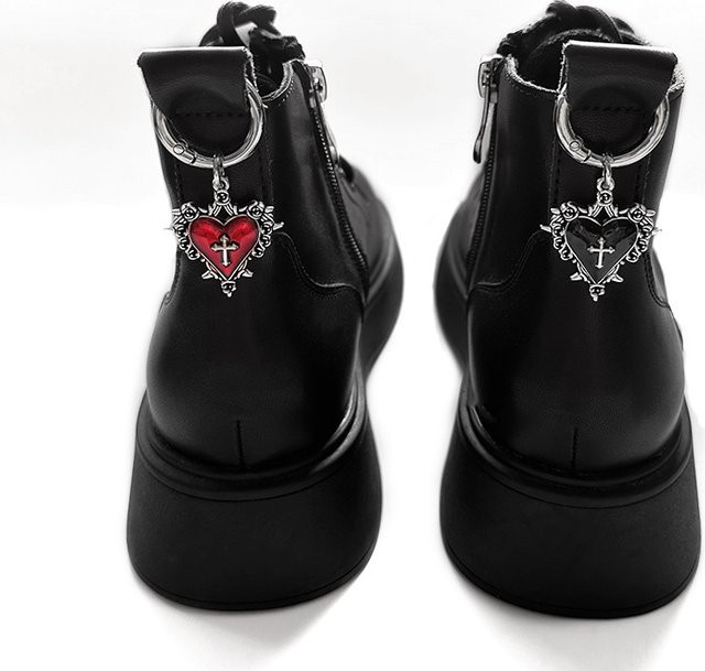 CHUJIE Stiefelanhänger, Rosen-Kreuz-Schnallen, tropfendes Herz, Damen - Bild 1
