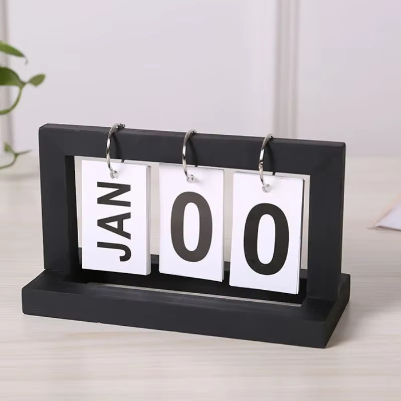 Moderner minimalistischer Klapp-Schreibtischkalender in Schwarz mit täglicher Ansicht auf Englisch - Bild 4