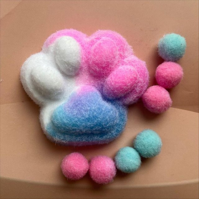 Taba Squishy Katzenpfote, Plüsch Katzenpfote, Silikon, Fidget Toy - Bild 1