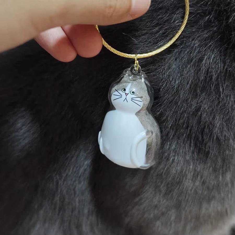 My Pet's Pelzbehälter für Katzenhaare als transparenter Anhänger zum Aufhängen - Bild 3