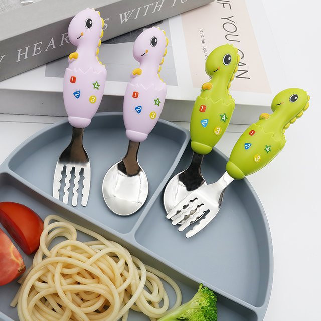 2-teiliges Kinder Besteckset aus Edelstahl in Pink mit ergonomischem Löffel und Gabel für Babys - Bild 1