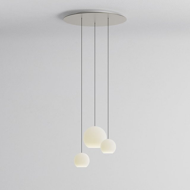 KOMOT KOS Trio SL LED-Pendelleuchte mit rundem Baldachin, Nickel matt und Schwarz, mundgeblasenes Opalglas, Tunable White 2200K - 4200K, Durchmesser: 60 cm - Bild 1