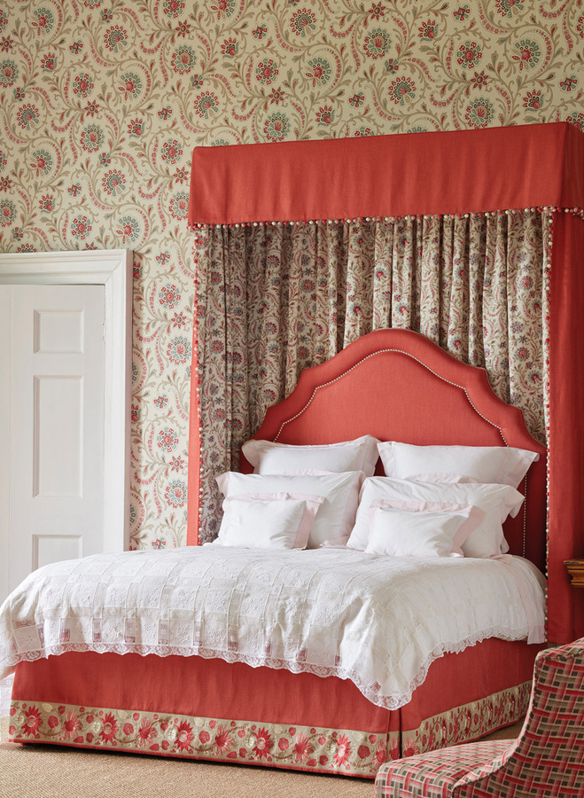 Florale Vlies Tapete Bavilles von Nina Campbell in Red, Teal und Taupe - Bild 2