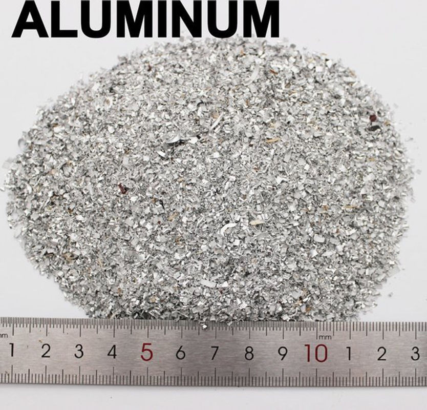 DRAGOCENI Metallspäne aus Messing in Gold und Silber als unregelmäßiges Metallkonfetti für CNC-Anwendungen - Bild 1