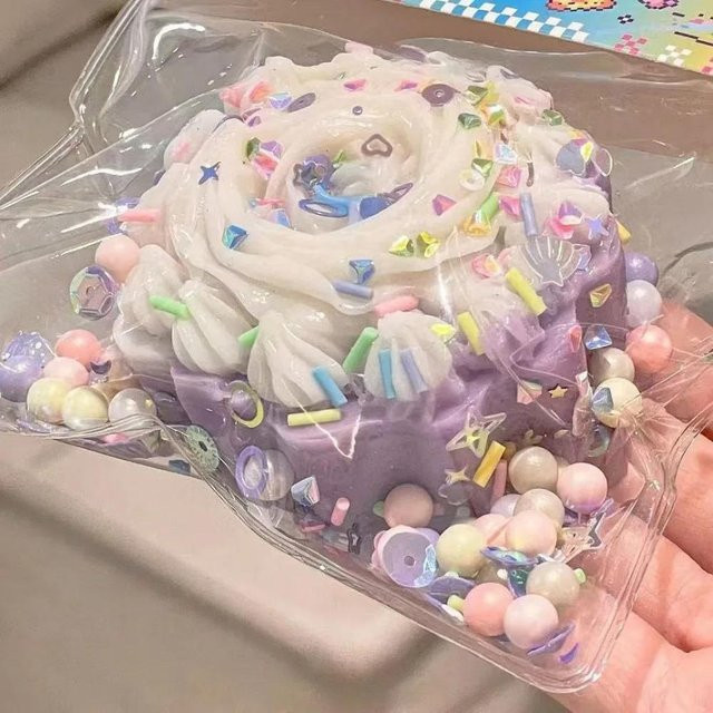 BC Pet Supplies Taba Kuchen Squishy Spielzeug, Extra Groß, mit Streuseln - Bild 1