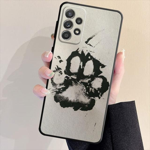 Samsung Galaxy Soft Cover mit Hunde Pfoten Motiv in Schwarz und Grau - Bild 1