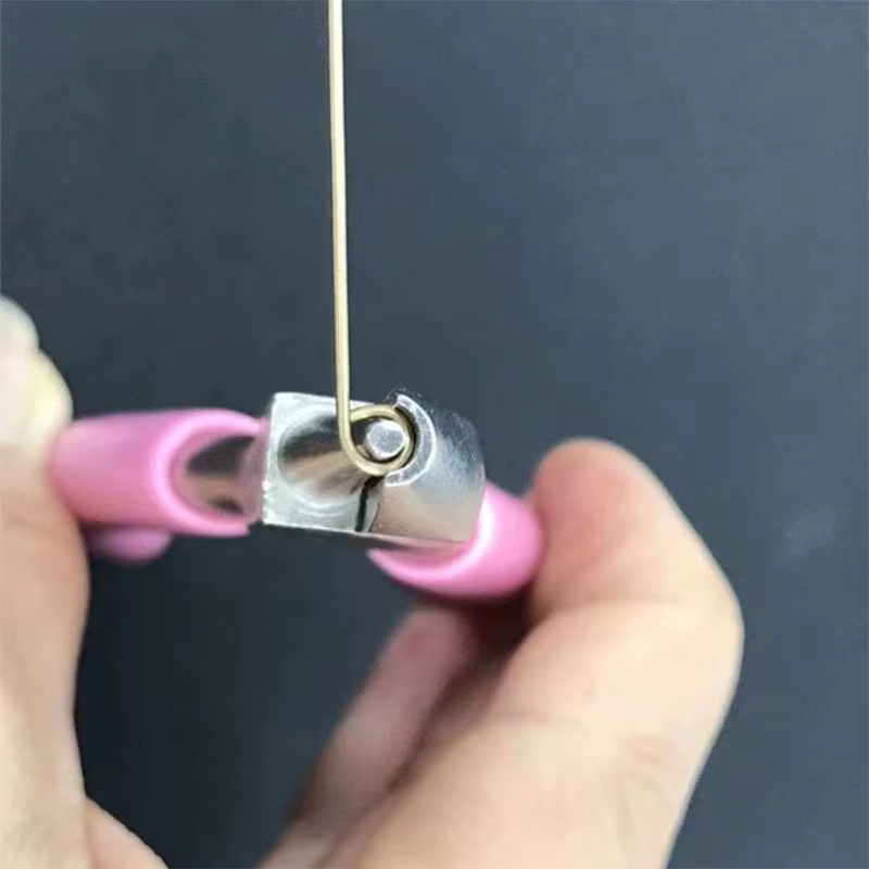 Luckyiasv Mini-Rollnadelzange aus Metall in Pink, 5 Zoll Wickelzange für Schmuck und DIY-Projekte - Bild 2