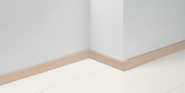 Parador Sockelleiste SL 5 Eiche braun wasserfest, H: 50 mm, B: 16 mm, L: 2.200 mm - Bild 1