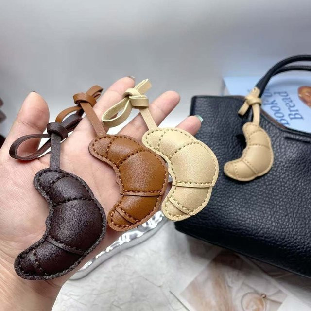 NYXIA Croissant Anhänger, Unisex - Bild 1