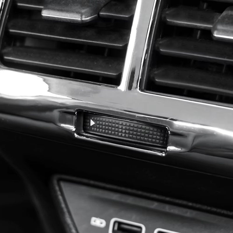 Schwarze Luftauslass-Abdeckung für die hintere Klimaanlage passend für Volkswagen VW Golf 7 MK7 aus Kunststoff - Bild 1