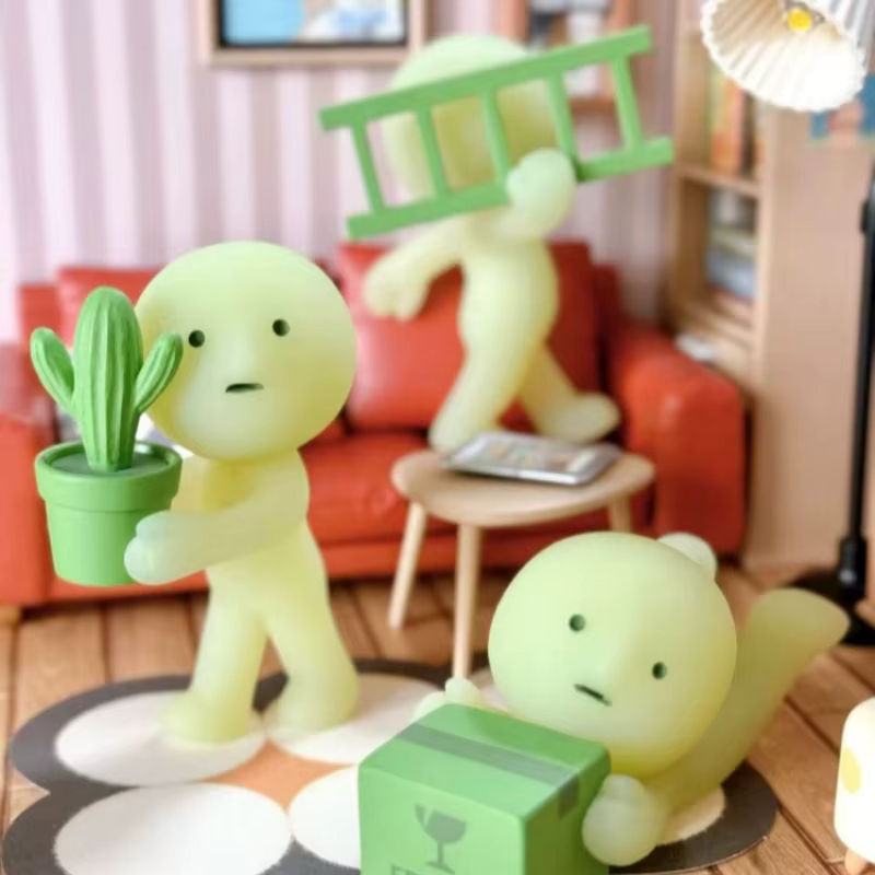 SMISKI Moving Series Blind Box Überraschungsbeutel mit nachtleuchtender Anime-Figur in Weiß - Bild 3