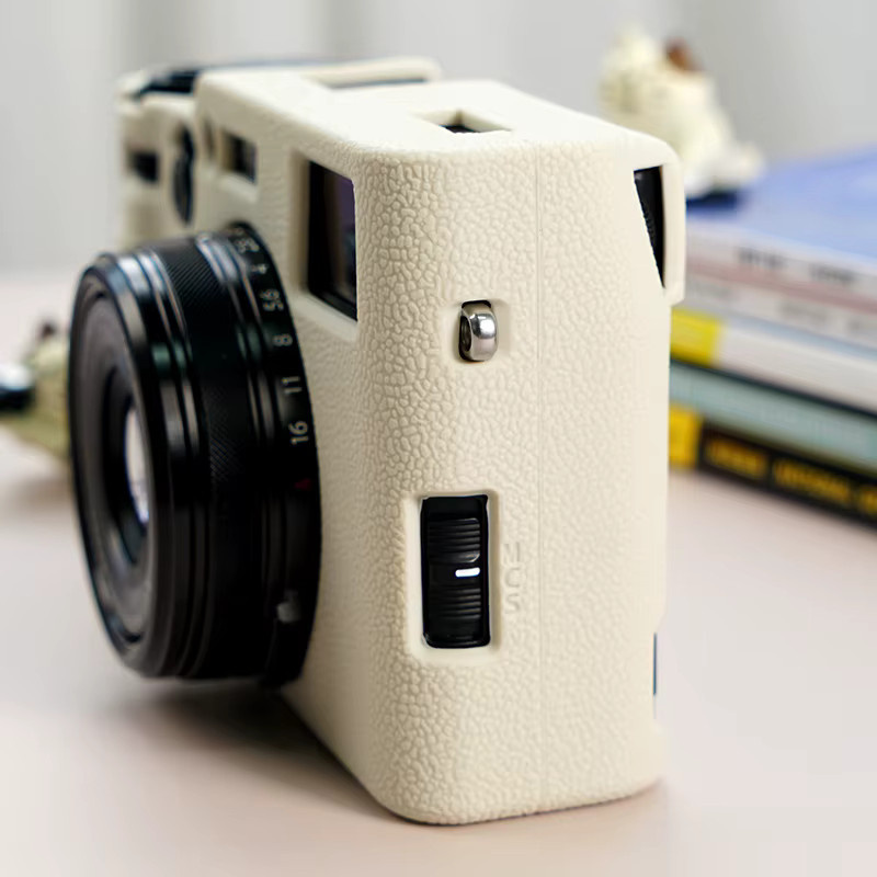 Silikon Schutzhülle und Handriemen Set für Fujifilm X100VI in Blau mit Schutzfolie für das Display - Bild 2