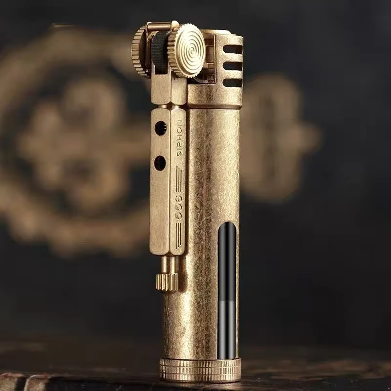ZORRO Retro Feuerzeug aus Messing in Gold mit transparentem Öltank und Box - Bild 3