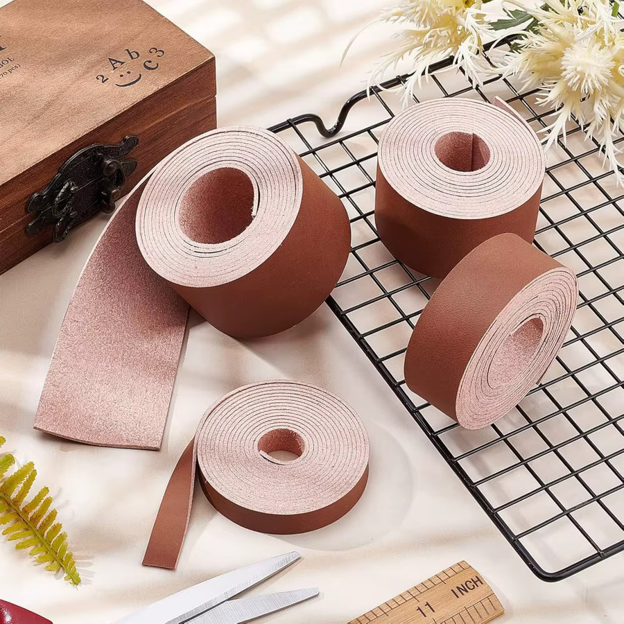 Braunes Echtleder-Band für DIY-Handwerk mit einseitiger Flachschnur, Breite: 1,27 cm, Länge: 200,66 cm - Bild 2