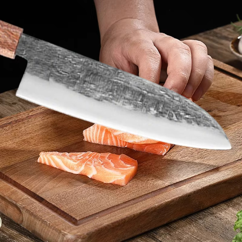 WXCOO Kiritsuke Kochmesser aus Japan mit gehämmerter Klinge und Holzbox in Silber - Bild 3