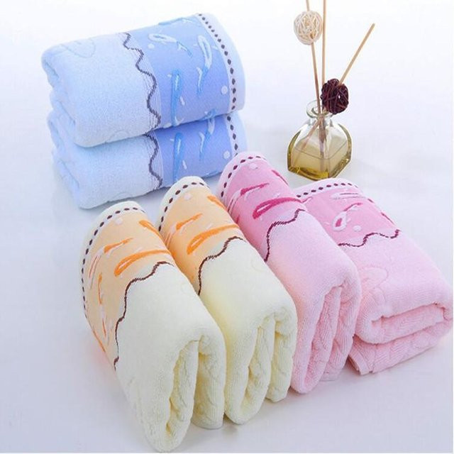 Gaoyang Jacquard Baumwollhandtuch aus weicher Baumwolle mit floralem Muster, B: 73 cm, H: 34 cm - Bild 1