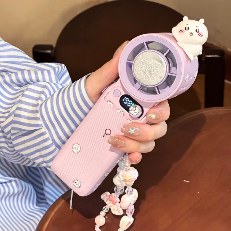 Chiikawa Mini-Handventilator mit Digitalanzeige, tragbarer USB-aufladbarer Kawaii-Ventilator für den Sommer - Bild 4