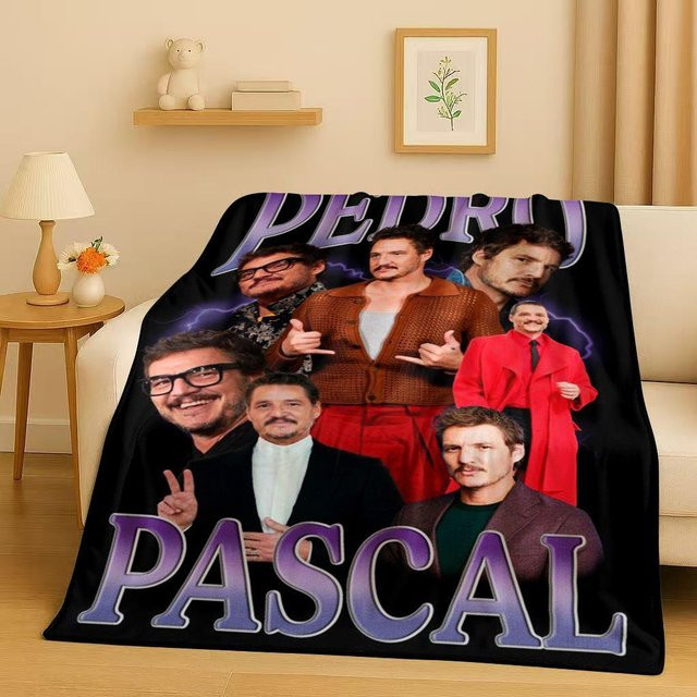 Ultraweiche Flanelldecke mit Pedro Pascal Motiv, warme Plüschdecke für Bett und Sofa, B/B/H: 75 x 90 cm, Mehrfarbig - Bild 1