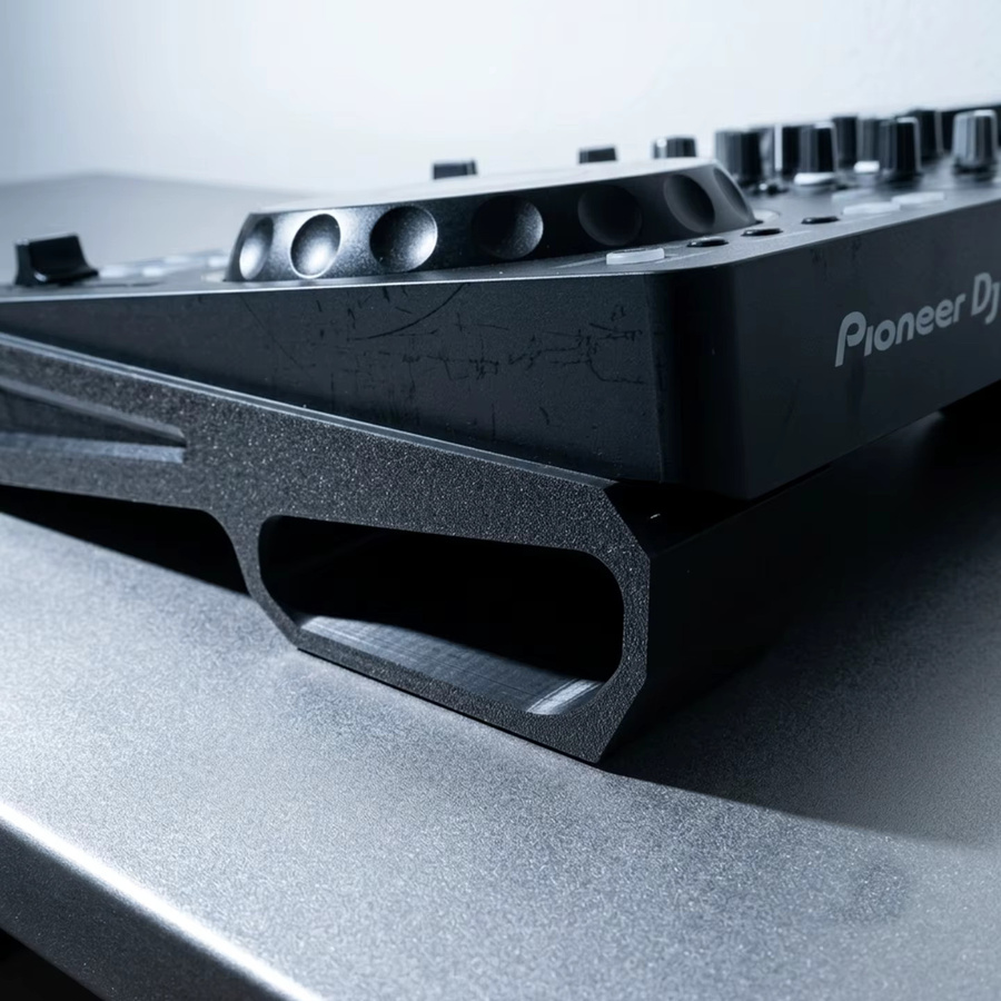Pioneer DJ-Controller-Ständer für DDJ-FLX4 in Schwarz, rutschfester Basishalter mit Anti-Rutsch-Pads - Bild 3