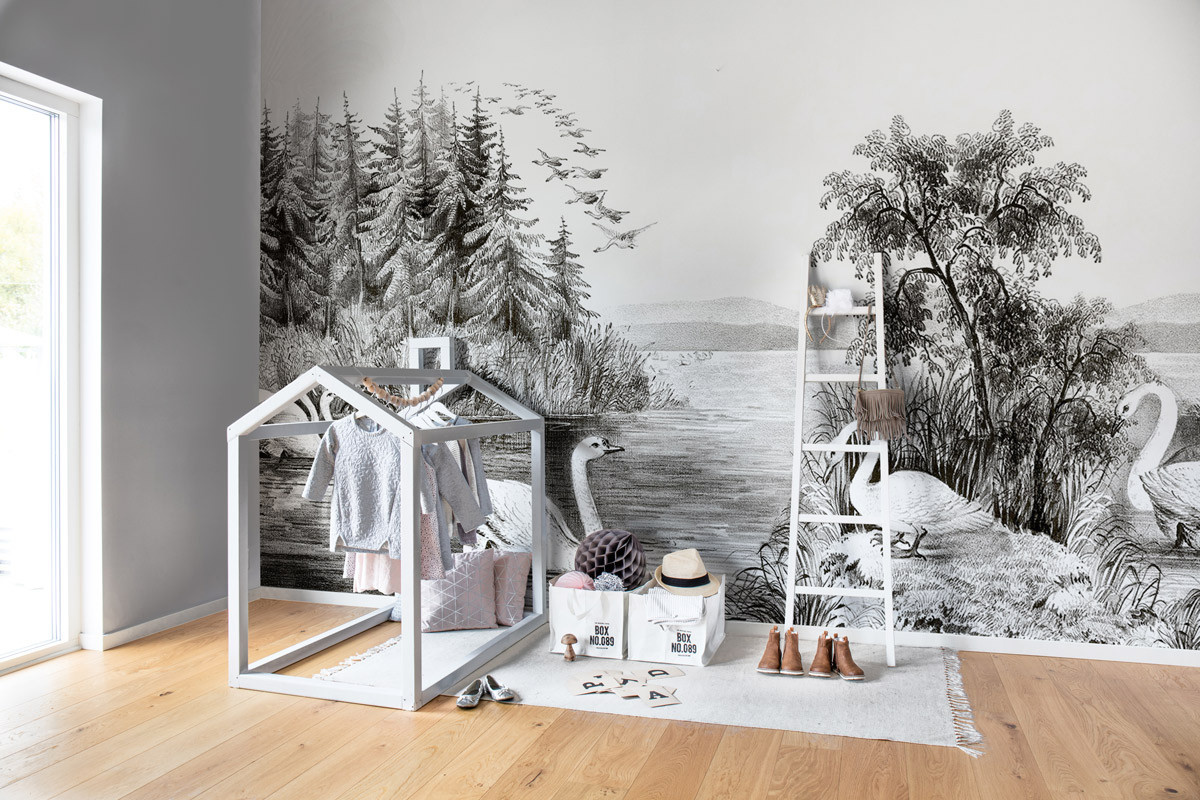 Rebel Walls Mural Swan Lake Wandtattoo in Schwarz und Weiß mit floralem Design im modernen Stil - Bild 1