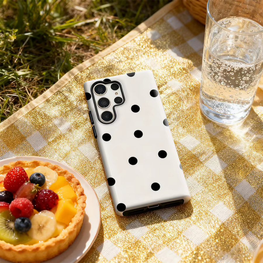 Handyhülle mit unregelmäßigen schwarzen Polka Dots für Samsung Galaxy S25 Ultra, S24 und S23 Ultra Plus in Schwarz-Weiß mit glänzender doppellagiger Rückseite - Bild 4