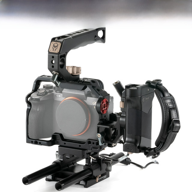 Tilta Kamera-Cage Kit für Sony A1, A7S III, A7 III und A7R III/IV, Half Cage mit Schnellverschlussplatte und Top Handle, Schwarz - Bild 1