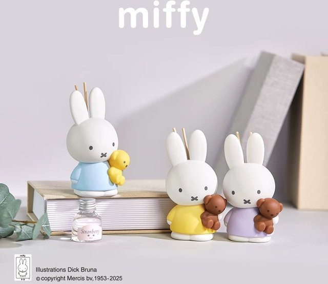 Miffy Aroma Diffusor Blind Box Elektrisches Duftornament Figur aus Kunststoff in Bunt/Mehrfarbig - Bild 1
