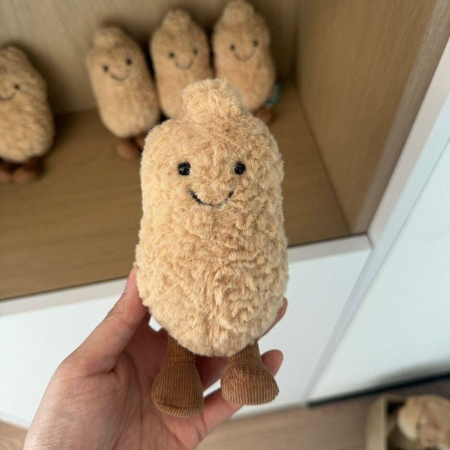 Binchi Keji Travel Erdnusspuppe, Plüschspielzeug, beige, 15cm - Bild 1