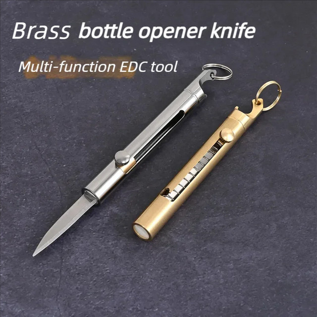 Mwyhmut Multifunktionaler Messing-Flaschenöffner und einziehbares Messer in Gold als tragbarer Schlüsselanhänger - Bild 1