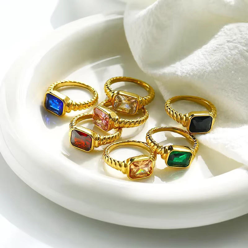 Erpels Ring, mehrfarbige Kristall, vergoldet - Bild 4
