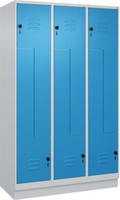 C+P Z-Spind Classic PLUS mit 6 Fächern und Sockel, Grau/Blau, B/T/H: 120 x 50 x 195 cm - Bild 1