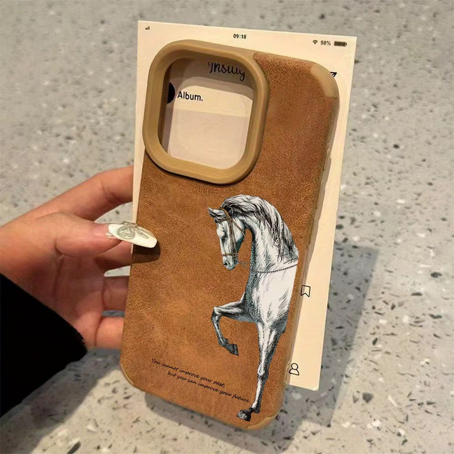 Handyhülle mit weißem Pferdemuster und Lederstruktur aus TPU für iPhone 11 bis iPhone 17 Pro Max Serie - Bild 1