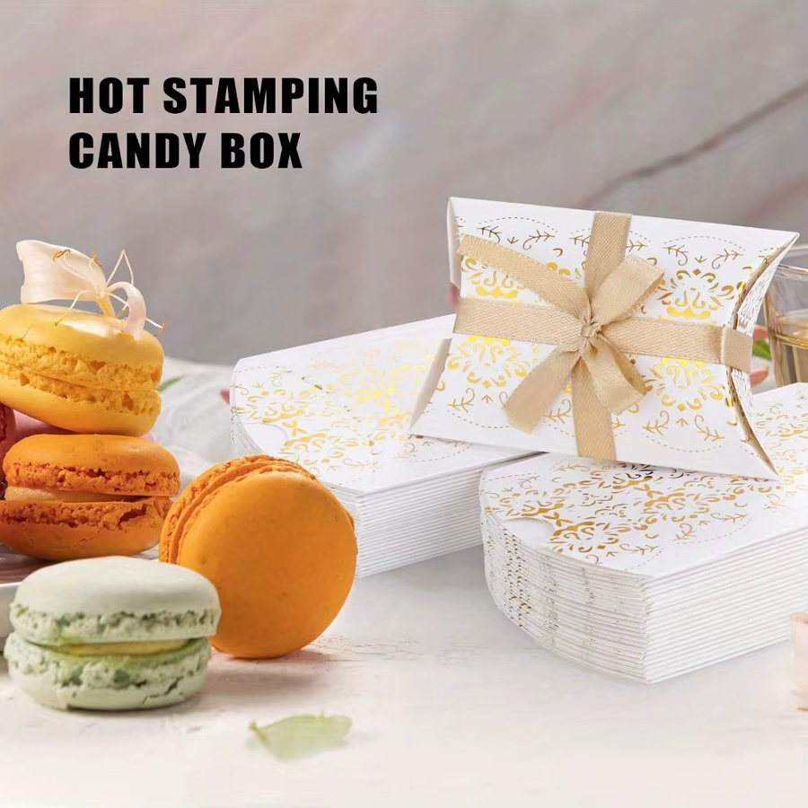 50 Stück Kissen Candy Box Geschenkverpackungen mit Band in Gold und Weiß mit Fantasiemuster aus Papier für Hochzeiten und Weihnachten - Bild 2