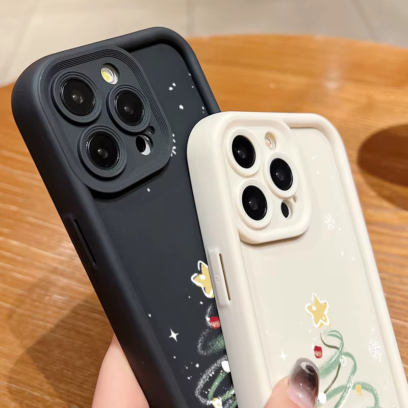 MOESOE Handyhülle mit Weihnachtsbaum-Muster für iPhone 12 bis 17 Pro Max aus Soft TPU Silikon in Beige oder Weiß - Bild 3