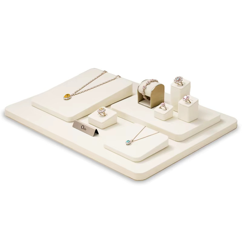 WoodTen Schmuck-Präsentationsständer in Beige für Ringe, Halsketten und Armbänder - Bild 2