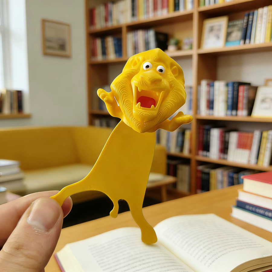 Kreatives 3D Löwen-Lesezeichen in Gelb als Buchclip mit Cartoon-Design aus Kunststoff - Bild 2