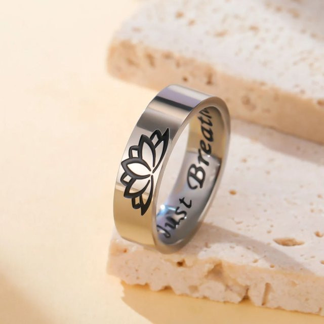 LIKGREAT Lotusblüten-Ring, Edelstahl, Silber, Unisex - Bild 1