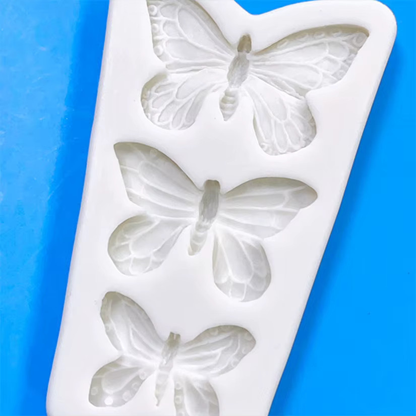 Fengying Schmetterling Silikon Backform für Kuchen, Schokolade und Fondant in Grau und Weiß - Bild 2