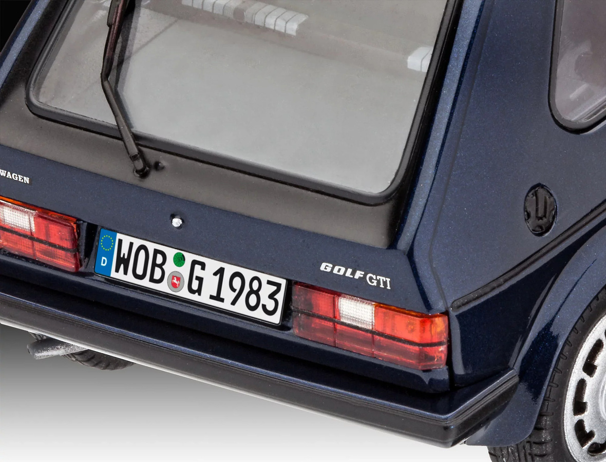 Revell Volkswagen Golf GTI Pirelli Automodell Bausatz 1:24 Grau - Bild 5