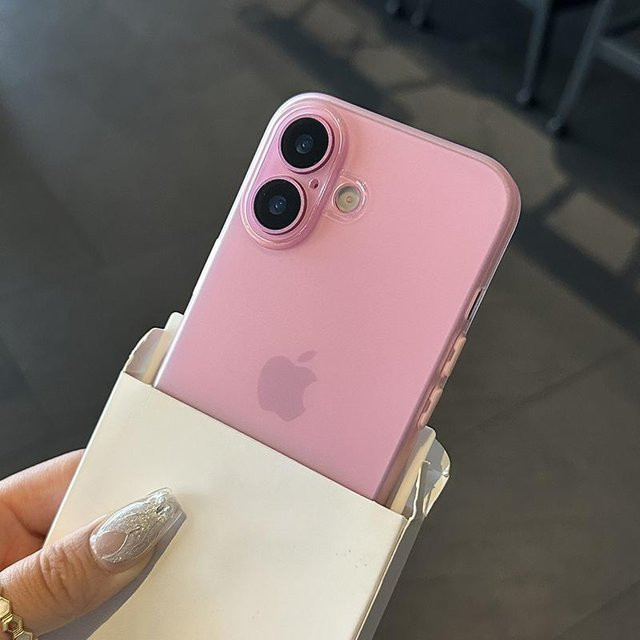 Ultra-dünne matte Silikon-Handyhülle für Apple iPhone 17 16 15 14 13 Pro Max Plus in Transparent und Pink - Bild 1