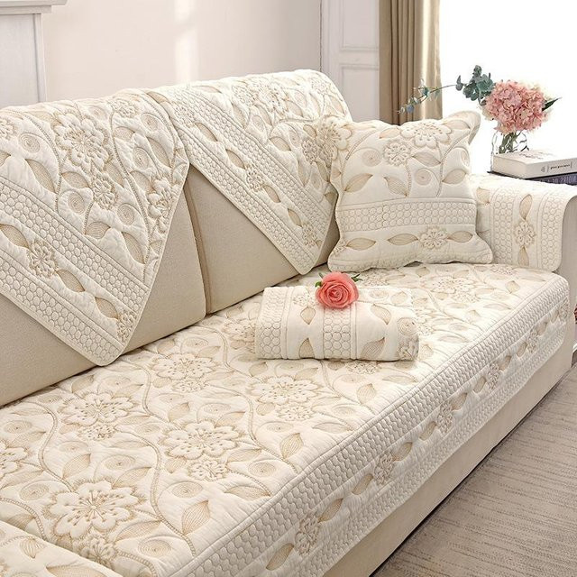 Doppelseitiger Sofabezug von Super Six aus weißer Baumwolle mit Jacquard-Muster, B/H: 120 x 70 cm - Bild 1